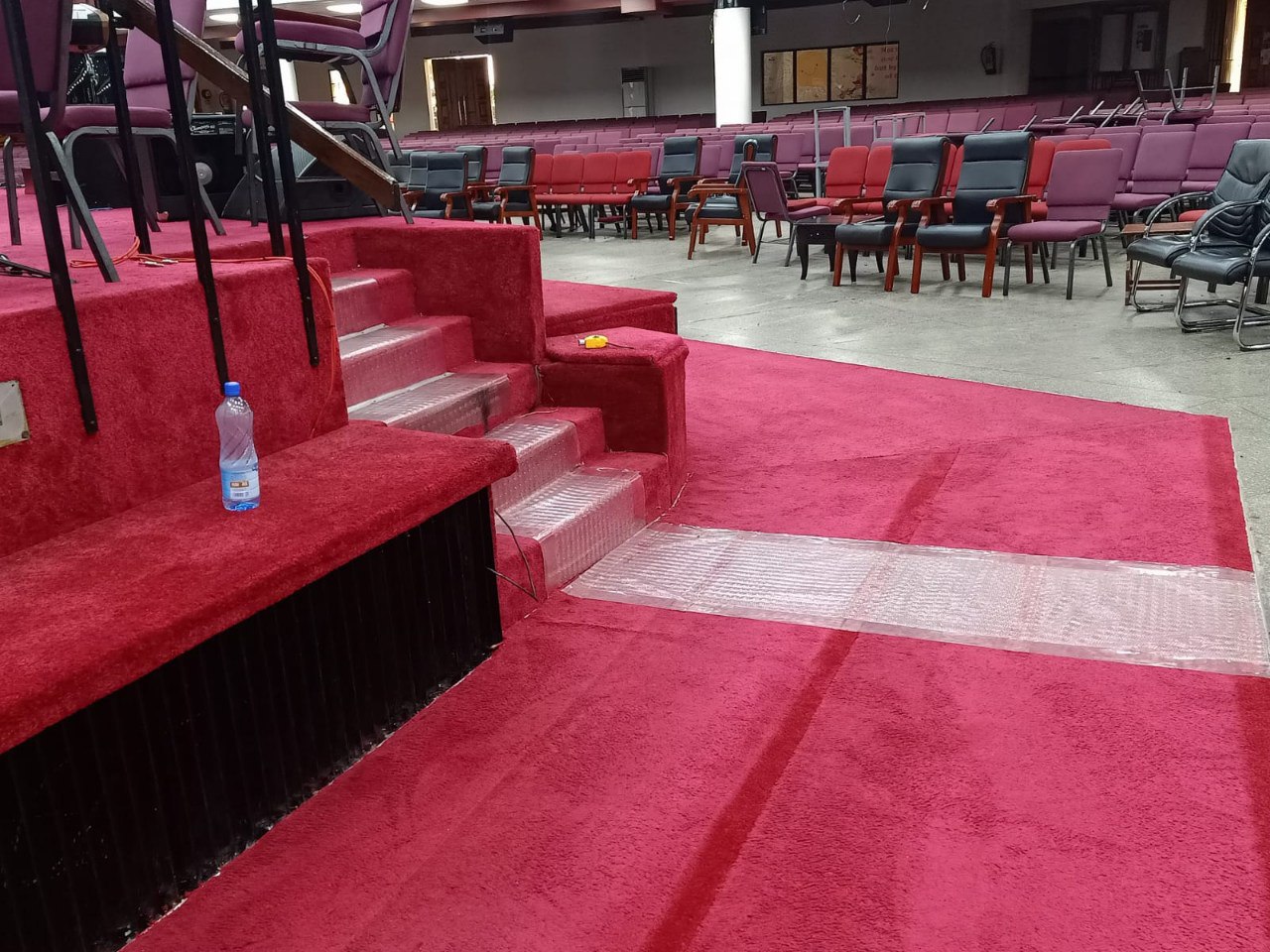 Carpet installation and pul pit repair